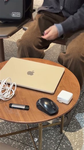 How to Stay Organized On the Go | ProCase Travel Tech Organizer for MacBook Accessories