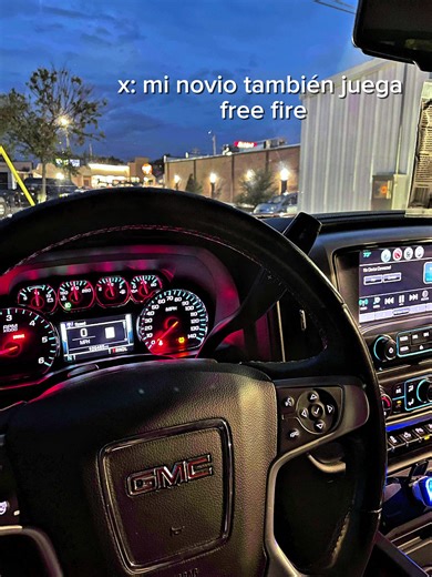 El Mejor Y Ya: Lobo vs Husky en Free Fire