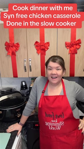 Carly Church 🩷 | Cook dinner with me. Today from the SW kitchen we have slow cooked chicken casserole with root vegetables. Completely syn free and using my... | Instagram