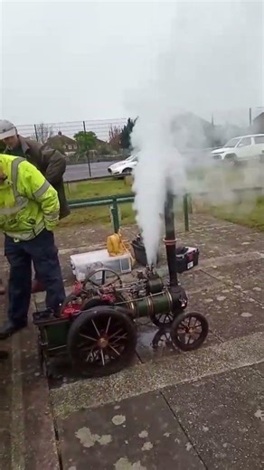 3 inch Burrell on its yearly steam test. #steamengine #tractionengine
