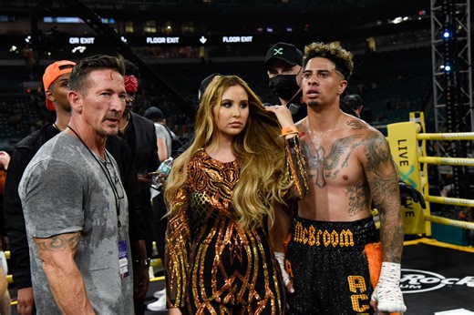 He's hurt because her new man is fine as hell"— Netizens react as Austin McBroom reacts to Catherine Paiz going official with her new boyfriend