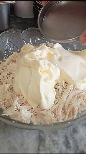 Creamy Chicken Spread Recipe | Easy Homemade Sandwich Spread | Perfect for Sandwiches & Burgers
