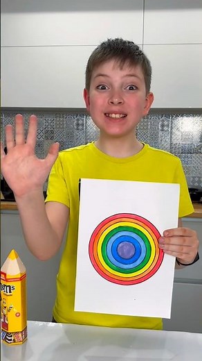 How to draw a rainbow circle without a compass or your fingers.