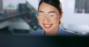 Smile Face Woman Singapore Computer Success Stock Footage Video (100% Royalty-free) 1097972725 | Shutterstock