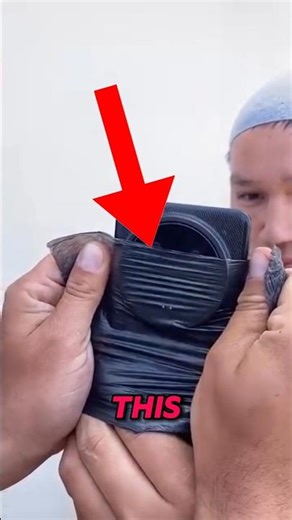 Phone camera flashes just got dangerous 😳Samsung vs iPhone vs Xiaomi — the results are shocking 🔥