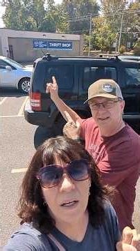 Goodwill Thrifters - Hurry to This! Thrift with Me & Pat