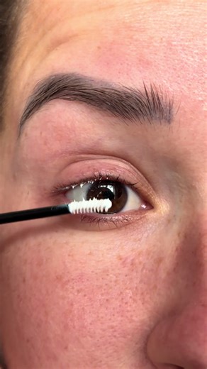 Top DIY Lash Extensions Tips for At-Home Application