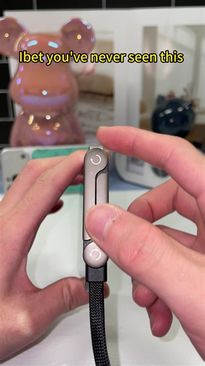 Fast Charging Cable with Silicone Pads for Stability