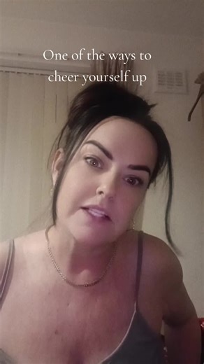 Ways to cheer yourself up!! For me its get a glow with lazy tan #creatorsearchinsights #lazytan #tiktokmademebuyit #winterblues #tanningmist @Lazy Tan