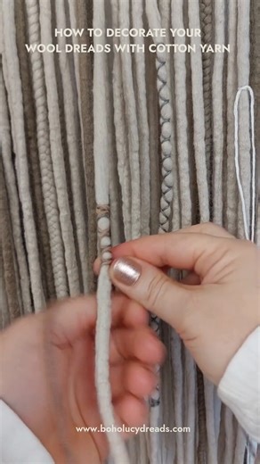 How to decorate your wool dreads with cotton yarn 🌿#naturaldreads #ecofriendlyfashion #dreadlocks #wooldreads | Boholucydreads