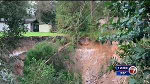 Residents of 6 homes near Gainesville sinkhole asked to evacuate - WSVN 7News | Miami News, Weather, Sports | Fort Lauderdale