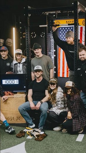 Man performs over 10,000 pull ups in 24 hours 💪