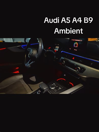 Audi A5 Sedan B9 2018/2019 Przedlift Fabrycznie auto nie posiadało żadnego oświetlenia. Na drzwiach mamy dodane 4 punkty oświetlenia: Wymiana górnych listw konturowych Dodanie podświetlana wnęka klamek Dodanie listwy powierzchniowej Dodanie oświetlenia schowka drzwi W tunelu środkowym mamy 2 punkty oświetlenia: Wymiana schowka na kubki na podswietlane Dodanie światłowodów pod dolne dekory tunelu po bokach Wymiana listw wzdłuż deski rozdzielczej na podświetlane Podswietlenie nóg z przodu i tyłu #