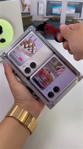 Quantum Techy | Unboxing the latest flip phone reveals stylish compact design, impressive display, advanced features, smooth performance, durability, and... | Instagram