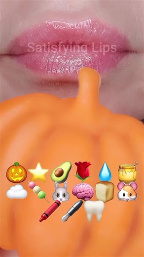 thank you again @˖ ˚⋆𝐂𝐥𝐚𝐫𝐚𝐚🍅🍀ᝰ.ᐟ for the videos!! || #asmr #emojichallenge #mukbang #satisfyinglips #xcyzba || credits:@Satisfying Lips® 💋