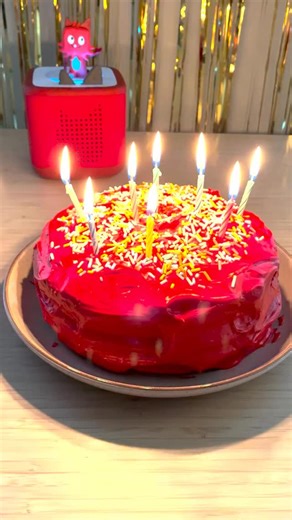 🎉 It’s our birthday! 🥳 We’re celebrating with cake, music, and sweet savings! 🍰 🎈 Enjoy up to 20% off select tonies and accessories on our website!* Got a birthday coming up, too? 🎂 Download the Birthday Dance Party tracks from the tonies app, add them to your Creative-Tonie and get ready to dance! 💃🕺 *Valid only on tonies.com and tonies.ca. No code needed. From October 14, 2025 at 8AM PDT through October 21, 2025 at 8AM PDT or while supplies last. | tonies