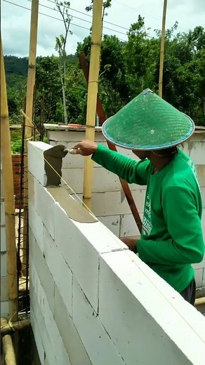 Installing Lightweight Bricks Using a String Line for Perfectly Straight Walls