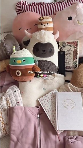 My 2025 christmas haul🎄🛍️🎁❤️ #Vlogmas #christmas #presents #haul26