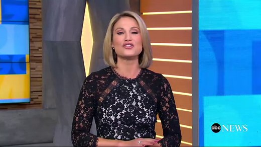 Half-marathon runner carries fatigued woman to finish line