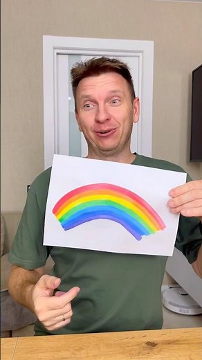 She revealed the easiest way ever to draw a rainbow! 🌈✏️
