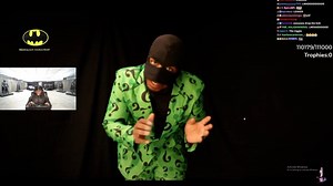 Kai Cenat tuvo que resolver un acertijo del Riddler para conseguir su control mientras su setup se llenaba de gas al hacer su stream maratón de 'BATMAN: ARKHAM'. | Zona Híbrida