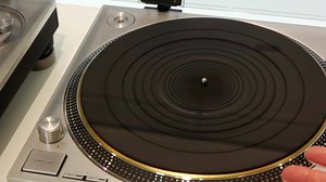5.5K views · 86 reactions | Die Technik hinter dem neuen Technics Turntable SL-1200G. | Panasonic DACH | Facebook
