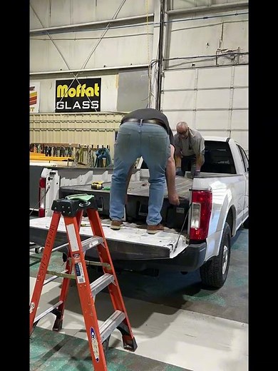DEGLASSIFIED — Watching Our Awesome Glass Truck Go Undercover | Moffat Glass