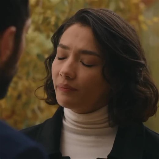 Humorous Mute Reaction Video