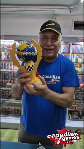 Canadian Games - Valencia: Official Mario Kart Trophy, Universal Studios Japan Exclusive (2026)