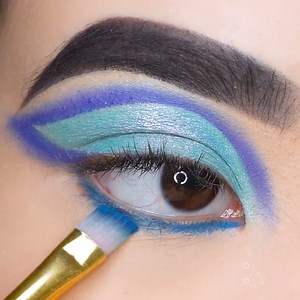 1.8K reactions · 117 shares | Bright Eyes Makeup Tutorial | Makeup Inspiration | Facebook