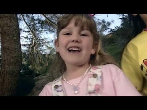 Kidsongs - The Green Grass Grows All Around