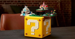 The Lego Mario ? Block is filled with Easter Eggs
