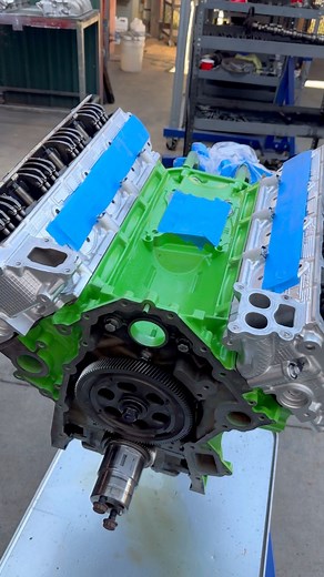 Before and after on a 6.7L Powerstroke Long Block #enginerepair #enginebuild #enginebuilding #carrepair #autoshop | Dave's Engines