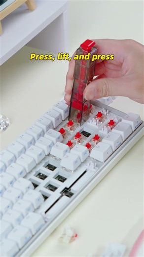 The four-keycaps puller is so convenient! 🔧#kemove #keyboard #mechanicalkeyboard