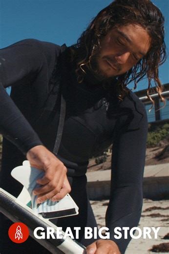 Smart fin, surfing for science and climate insights