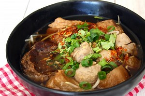 Braised Beef and Tendon Recipe - Lion Brand