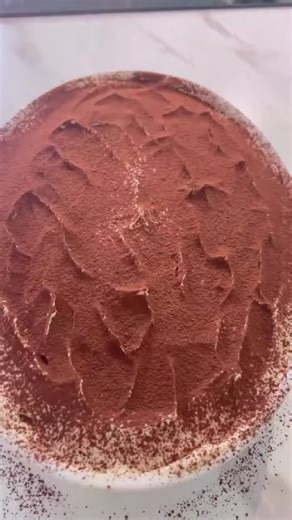 Tiramisu caseiro que vai deixar todos com água na boca