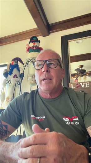 🎄 Merry Christmas everyone! 🎄 I hope you’re all enjoying the holidays with friends and family. We are officially one month away from Anaheim 1, and I’m fired up for the 2026 Supercross season to kick off! If you’re interested in my VIP Experience, it includes: 👣 Track walk 🎟️ All-night pit pass 🍔 Lunch 💺 Reserved seats 🎧 Live race communications with Mike Webb and myself Head over to rickyjohnson.com to check out all the details and lock in your spot! See you at A1 🤘🔥 #Supercross #Super