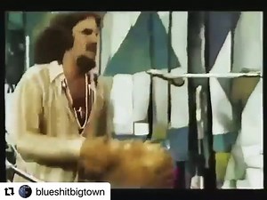 Weather Report at Montreux Festival 1976 “Barbary Coast” #weatherreport #music #musician #arte #bass #jacopastorius #jazz #fusion #rock #jazzrock #livemusic #discogs #chillout #chillvibes #today #weekendvibes #therockandbluesreview #blueshitbigtown | Hangout - Jazz, Blues and Lounge Music