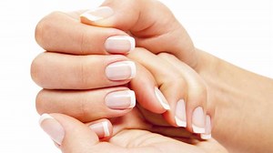 Mayo Clinic Minute: Fingernails are clues to your health - Mayo Clinic News Network