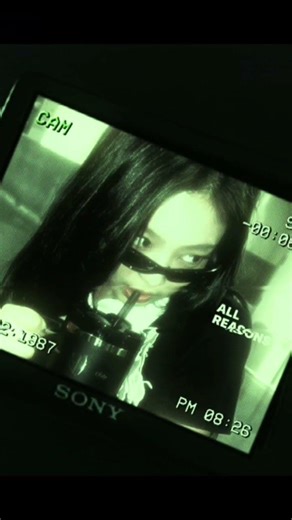 Mama I am love with criminal lyrics😊🎀 #kpop #jennieedit #fypシ #viral