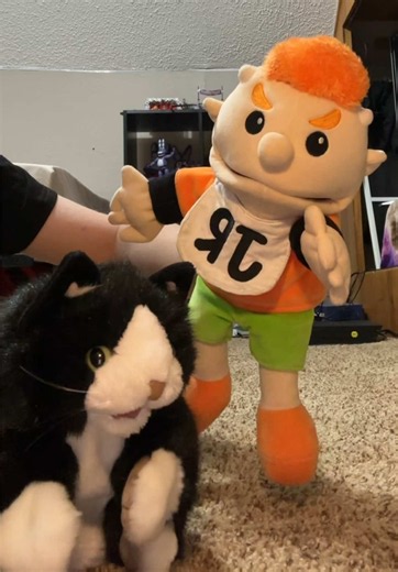 Everybody loves Frankie #sml #jeffy #puppet #viral #fyp @helmetboy1245 @paidenxx @Super Jeffy Bros! @Super_cody_bros TM @.PJSML @Jr and Joseph Bros! @TDB 08 @Noah
