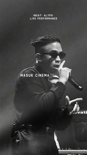 Raise your hand if the LIVE version of #Ingat is the one we need released 🙋‍♂️⚡️
