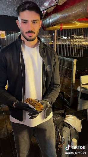 Jagung Asli di Istanbul: Berapa Kilo Kamu Beli?