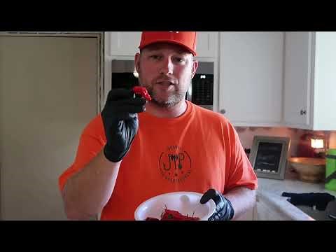 How to Make Homemade Fermented Ghost Pepper Hot Sauce