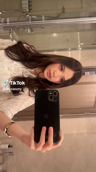 yisa (@alysasuny)’s videos with original sound - Tom Walker The Music Man