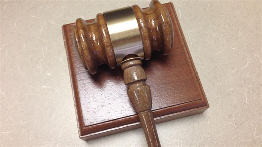 Waupaca County Judge Raymond Huber dies from injuries sustained in fall