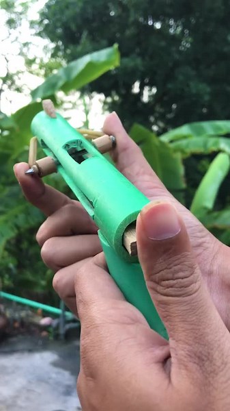 DIY Mini Gun Toys: Fun Craft Ideas for Kids