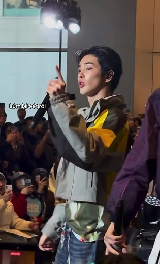 Seonghyeon Lúm lại oét rồi CORTIS