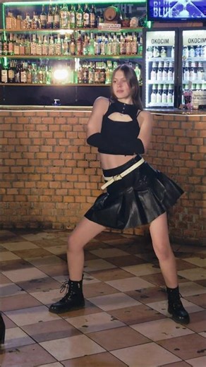 MEOVV ABRACADABRA DANCE COVER #meovv #browneyedgirls #abracadabra #kpop #dance #foryou #dancecover